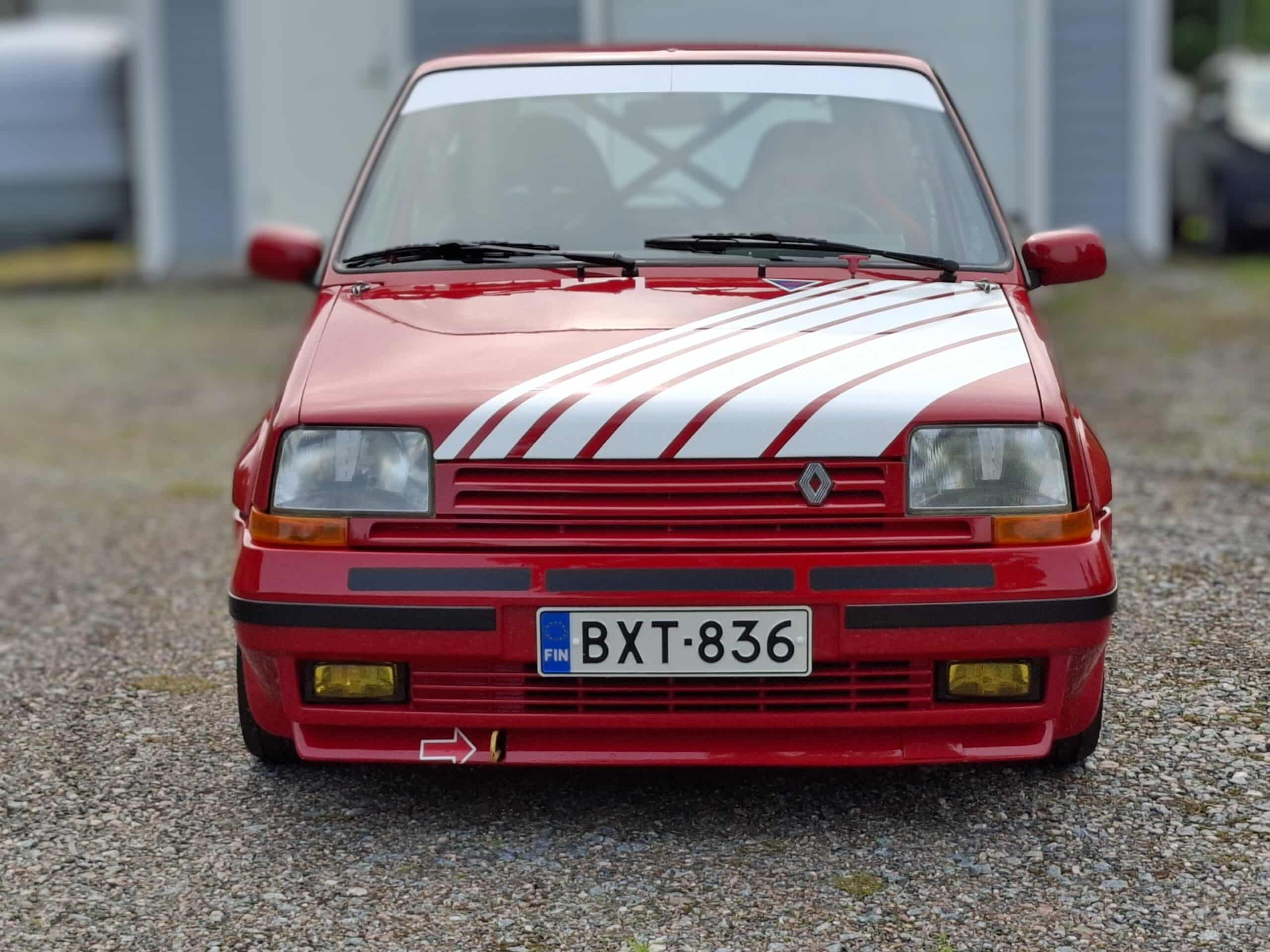 Renault 5 GT Turbo Race Car