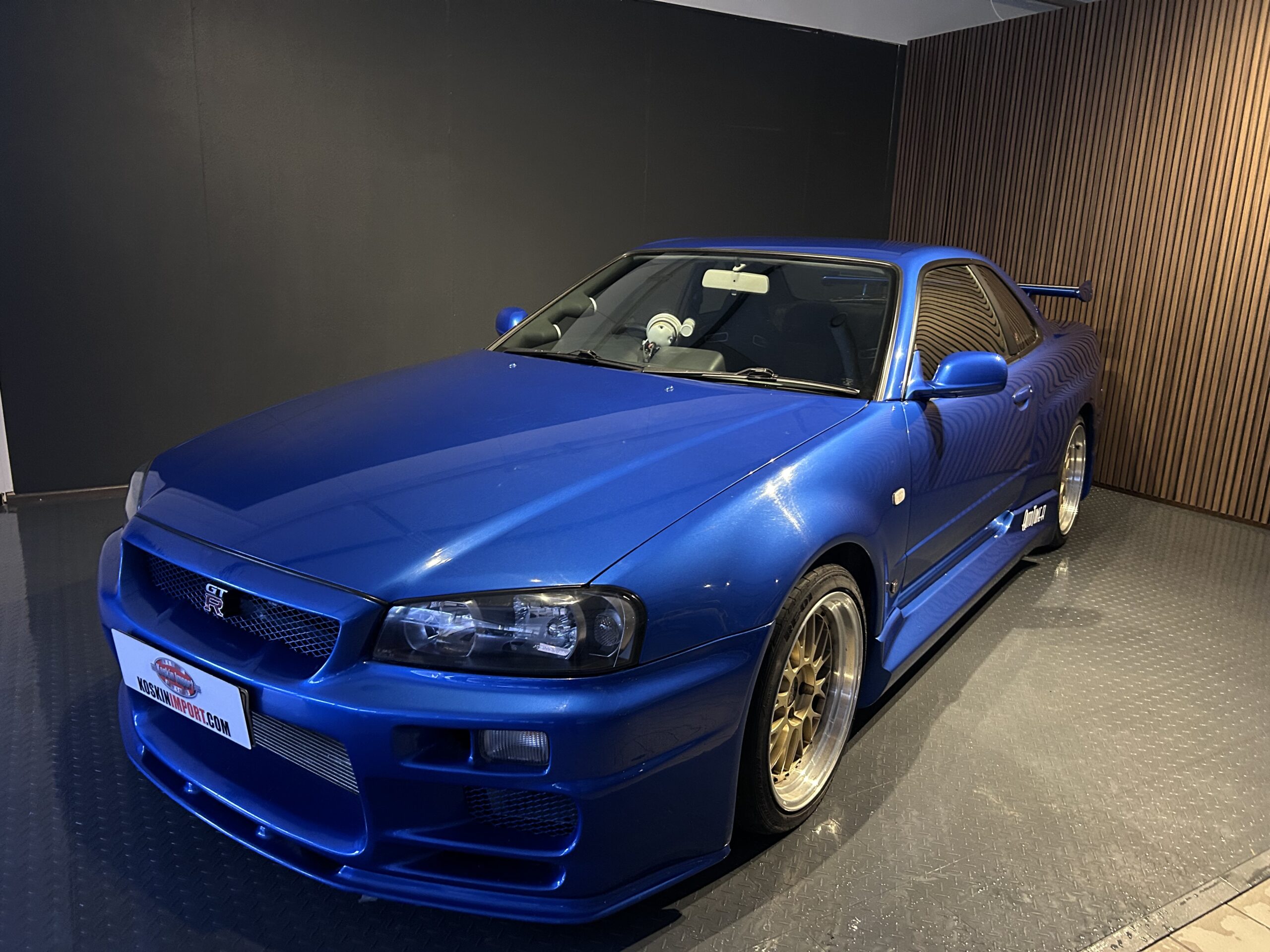 Nissan Skyline GT-R BNR34