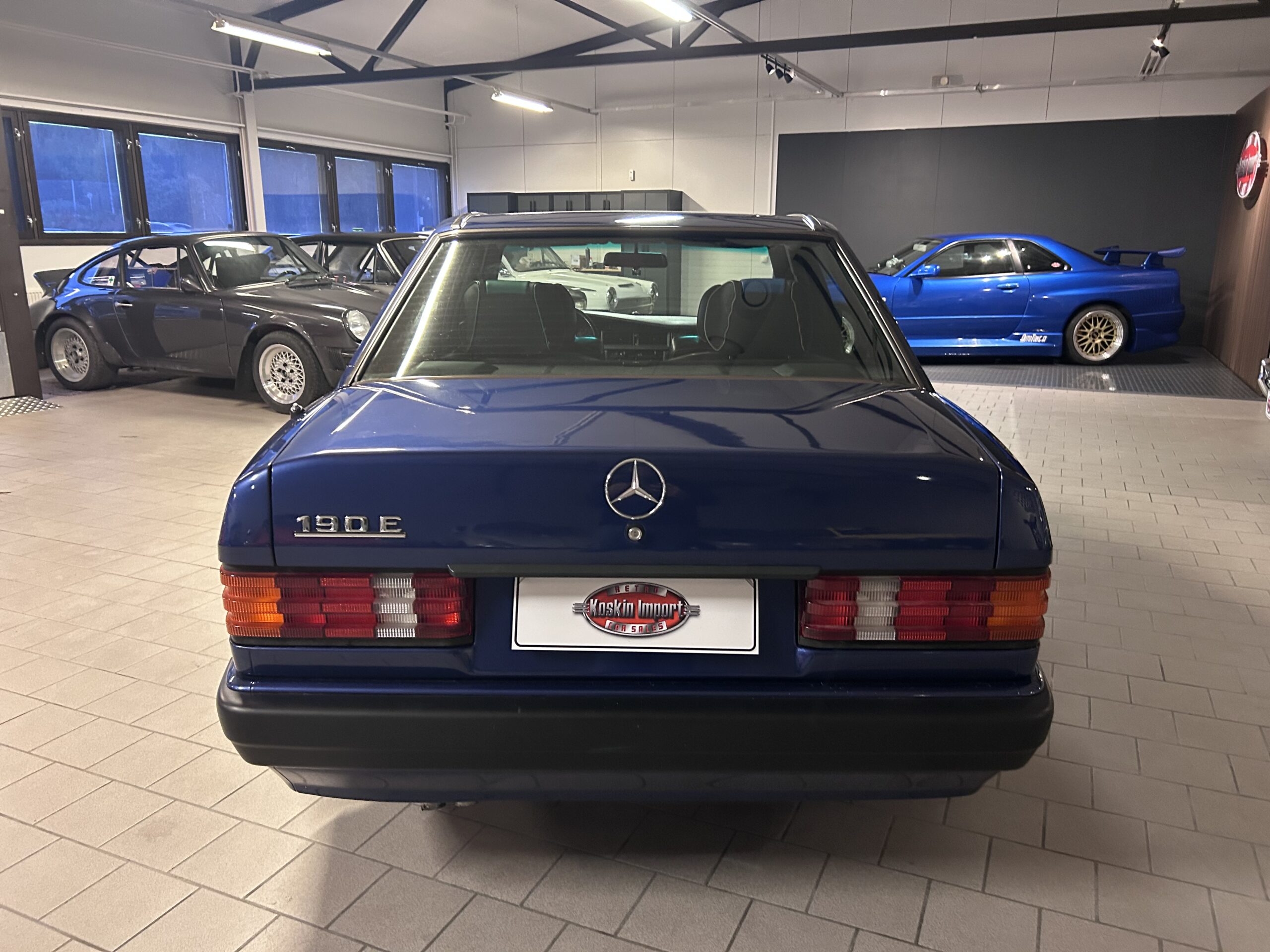 Mercedes-Benz W201 Azzuro