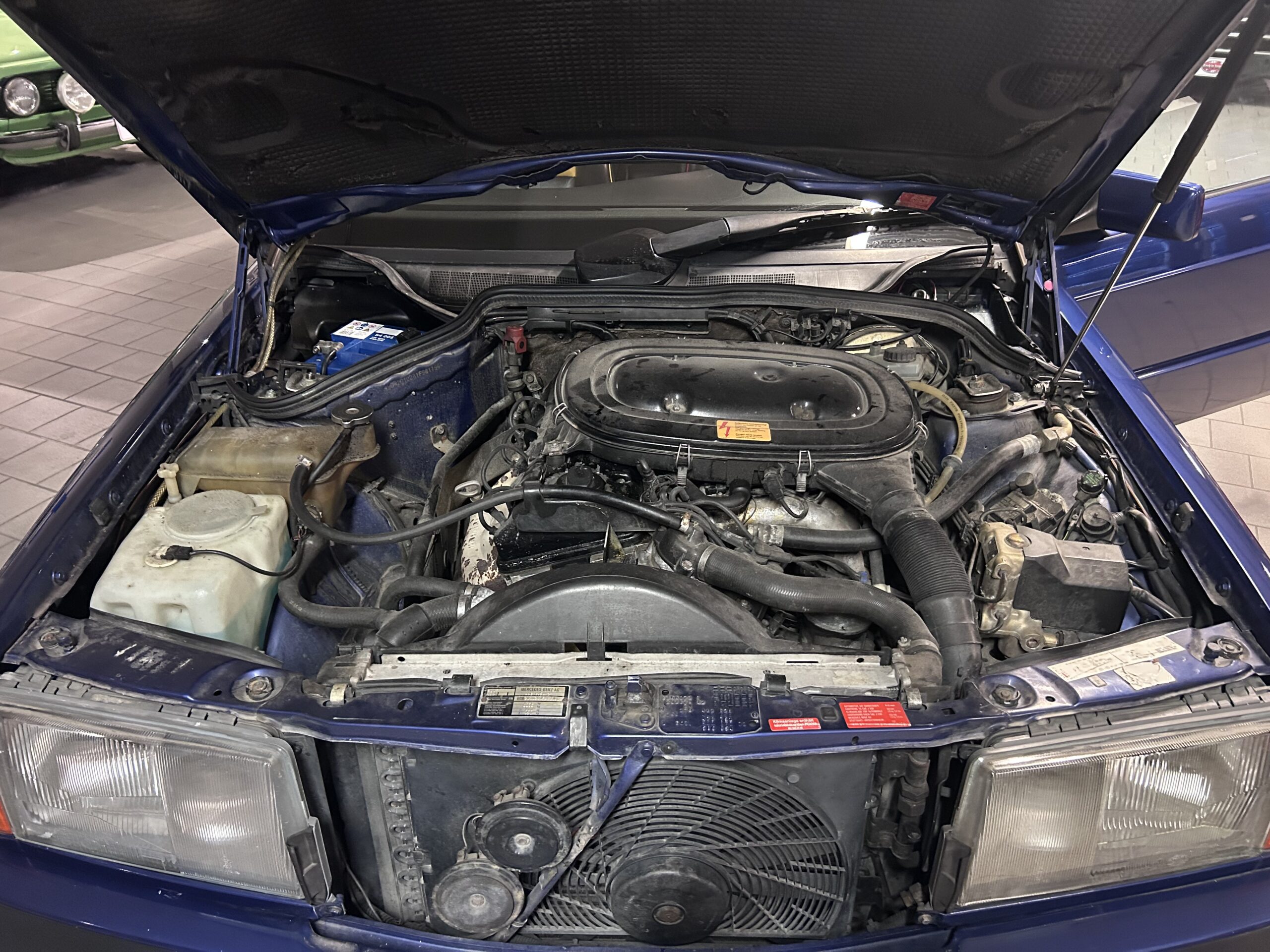 Mercedes-Benz W201 Azzuro