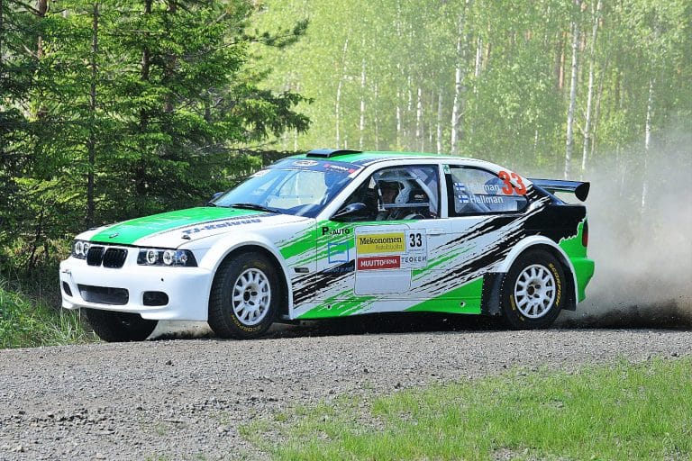 BMW 325 Rally Car