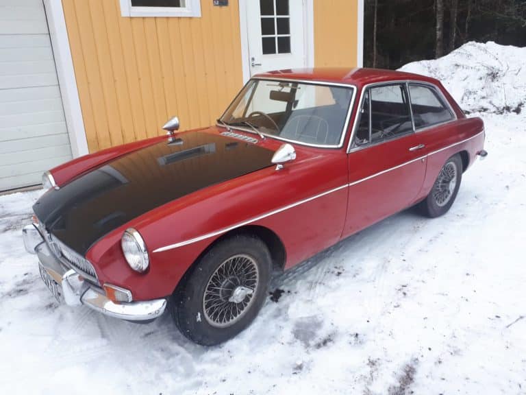 MGB GT 1968 RHD