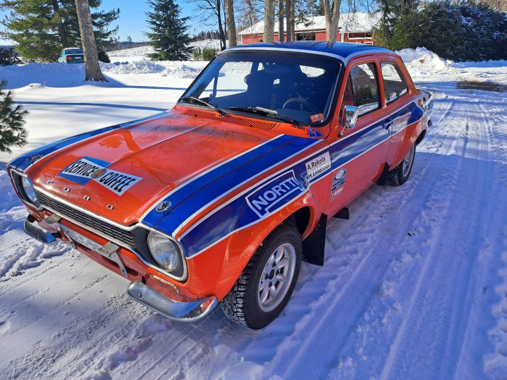 Ford Escort RS2000 Group-2