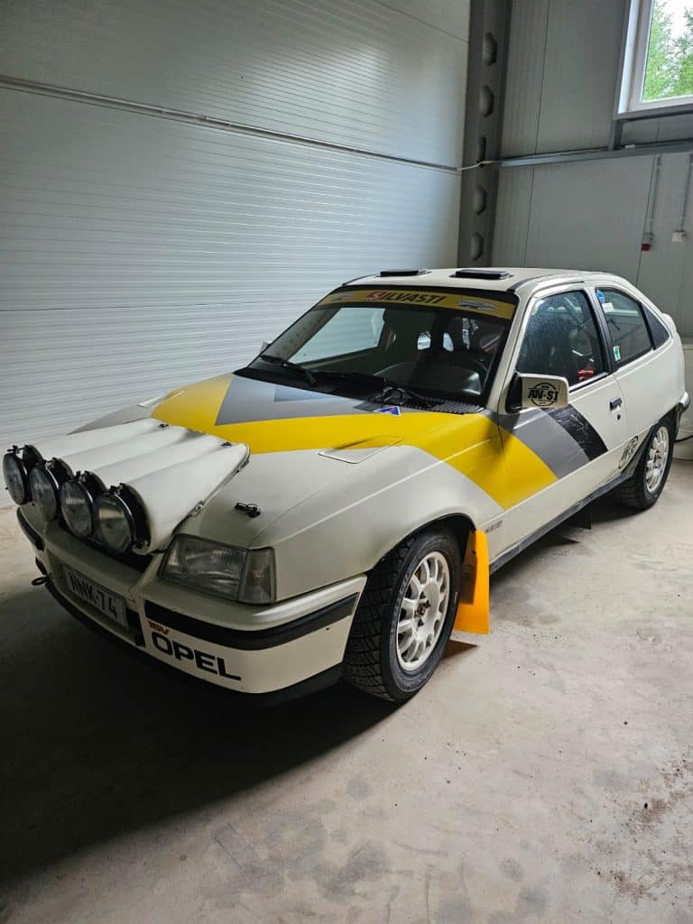 Opel Kadett GSI 16V