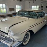 Buick Roadmaster 76R 2D HT