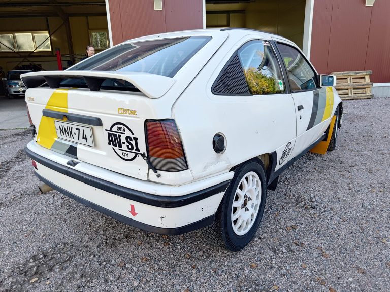 Opel Kadett GSI 16V