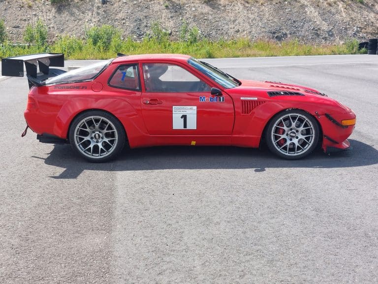 Porsche 968 Turbo RS Replica