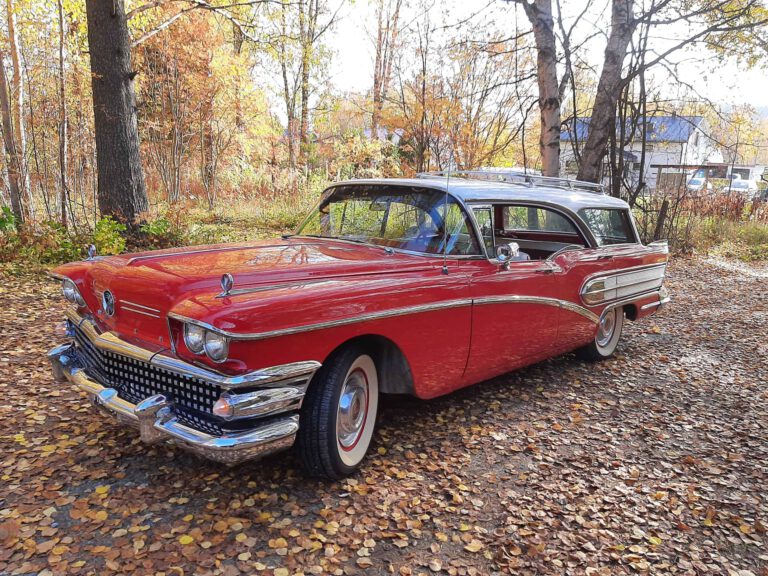 Buick Special Riviera Estate Wagon D49