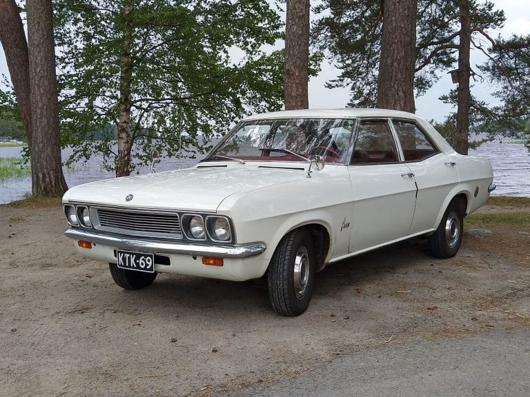 Vauxhall Victor 2000 SL